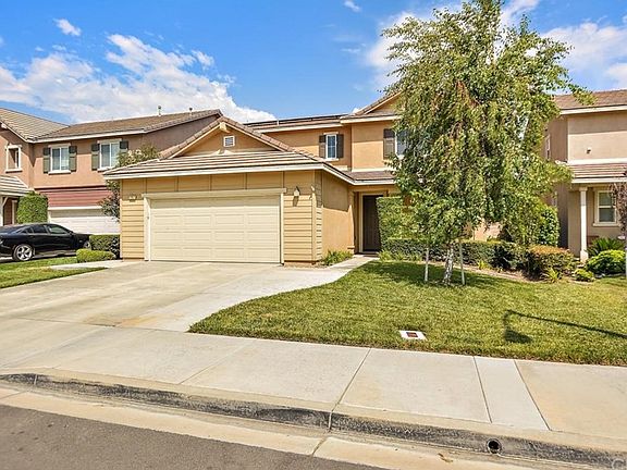 2nd image of 17957 Salmonberry Way
