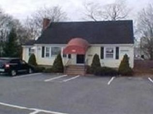 360 Main St, Reading, MA 01867