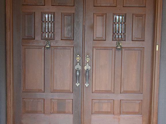 Oversized/Double Front Doors