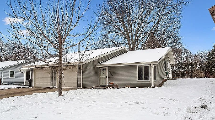 1st image of 1116 E Northwood Dr