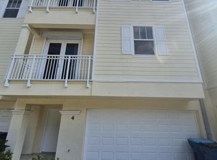 870 Vignoles Ave NE APT 4, Palm Bay, FL 32905