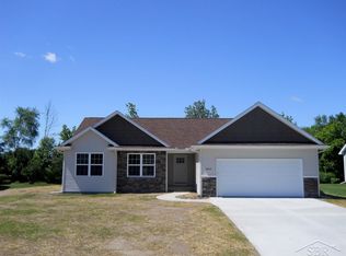 7055 Albosta Dr, Saginaw, MI 48609