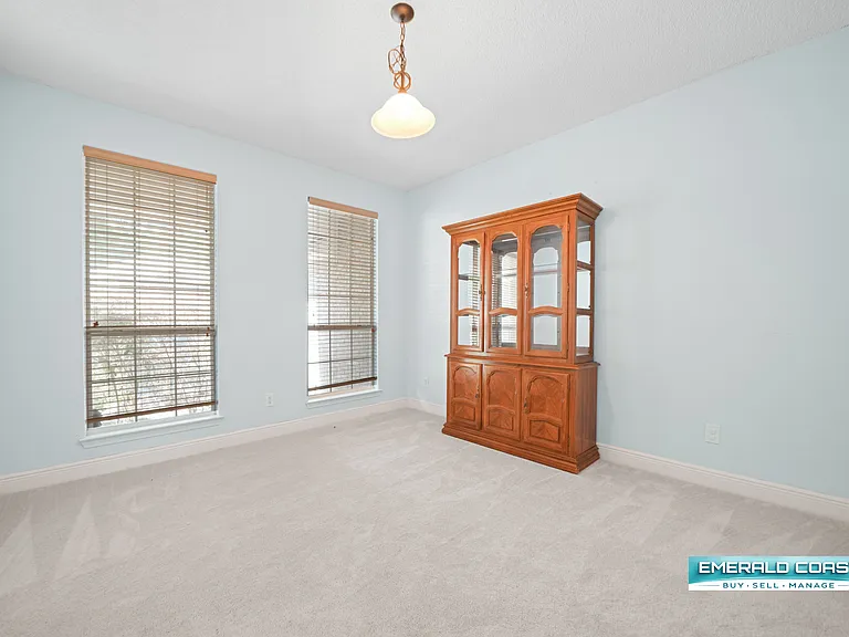 238 Foxchase Way — Photo 12