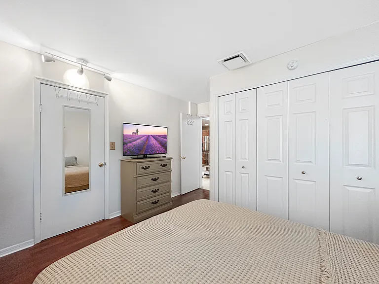 3829 Chapel Dr — Photo 18