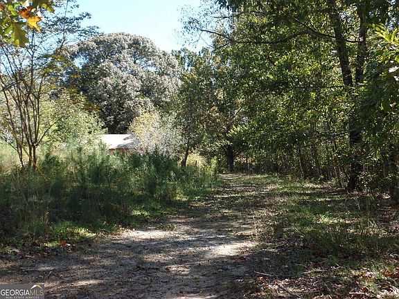 5th image of Dixon Rd