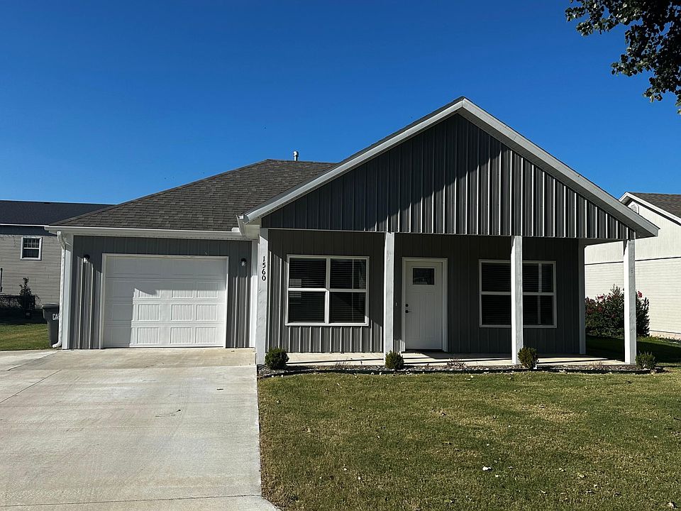 1st image of 1560 Aspen Cir