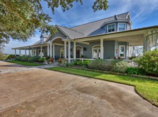 1335 Kiemsteadt Rd, Chappell Hill, TX 77426