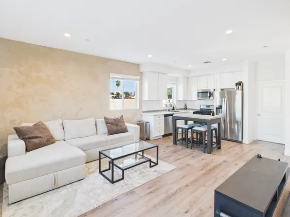 14525 Killion St #1, Van Nuys, CA 91411