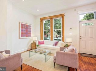 902 8th St NE, Washington, DC 20002