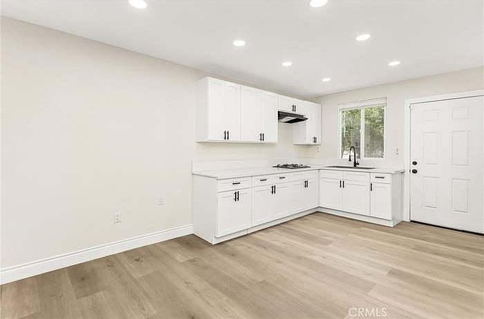 1st image of 202 E 18th St #B
