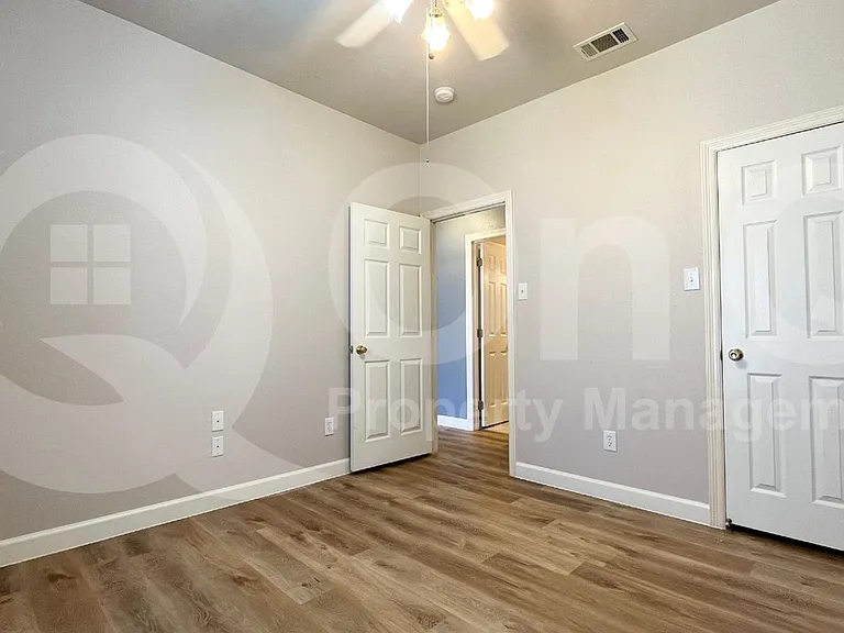 5509 Cypress Dr — Photo 14