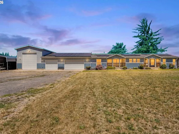 2999 Buena Crest Ln NE, Salem, OR 97303
