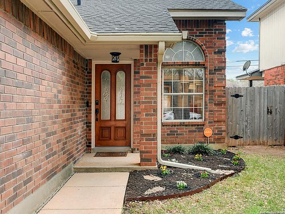 4th image of 3347 Tumblewood Trl