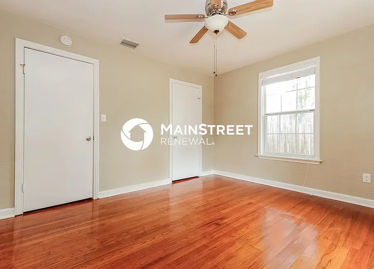 1414 Turner St — Photo 9