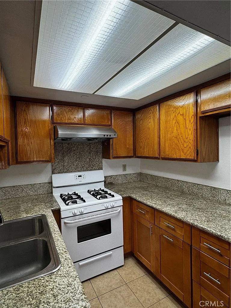 Building Photo - 3930 Maxson Rd #F