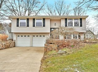 5038 Jonathan Ln, Warren, OH