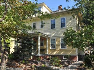 44 Ogden St, Providence, RI 02906
