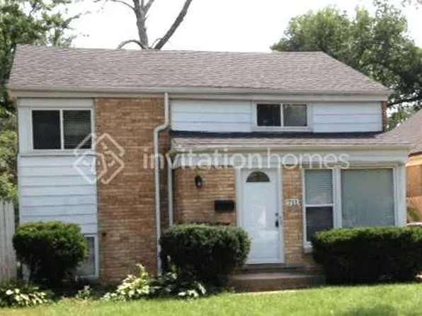711 Long Rd, Evanston, IL 60025