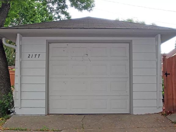 3rd image of 2177 Scheffer Ave
