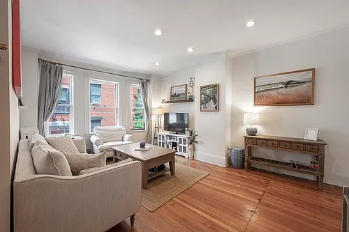 106 Myrtle St #5 Photo 1