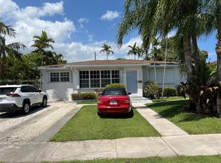 1847 Wiley St, Hollywood, FL 33020