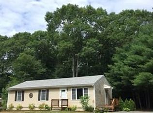 32 Radcliff Rd, Mashpee, MA 02649