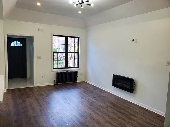 2nd image of 16912 Foch Blvd