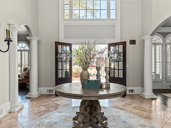 3rd image of 1109 Westminster Terrace