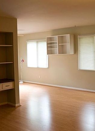 3rd image of 2204 Essex St