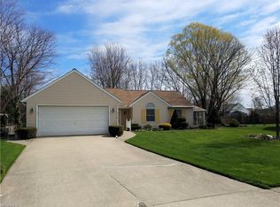125 Cumberland Ct, Elyria, OH 44035