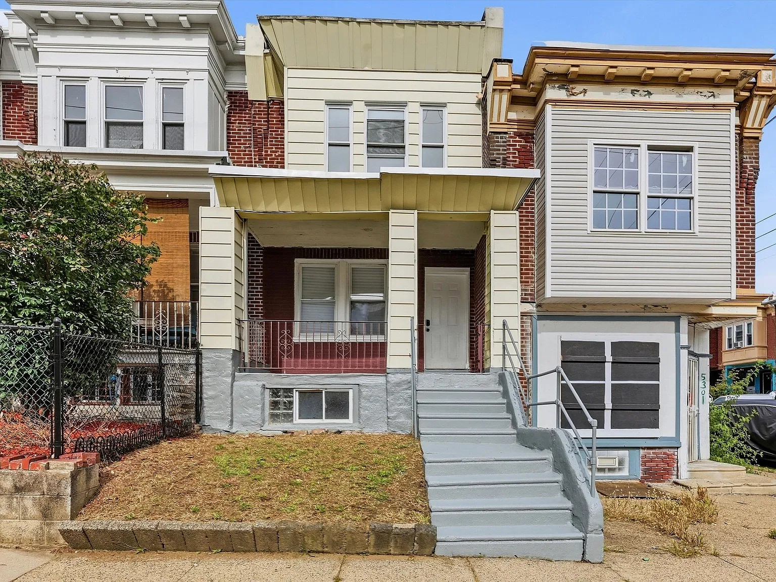5303 Magnolia Street - 1 — Photo 2