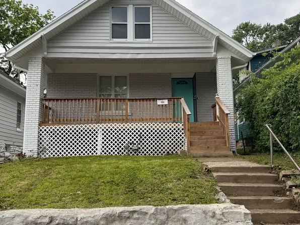 3718 Wayne Ave, Kansas City, MO 64109