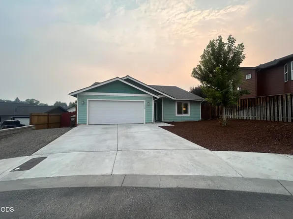 1335 NE Pippen Ct, Prineville, OR 97754