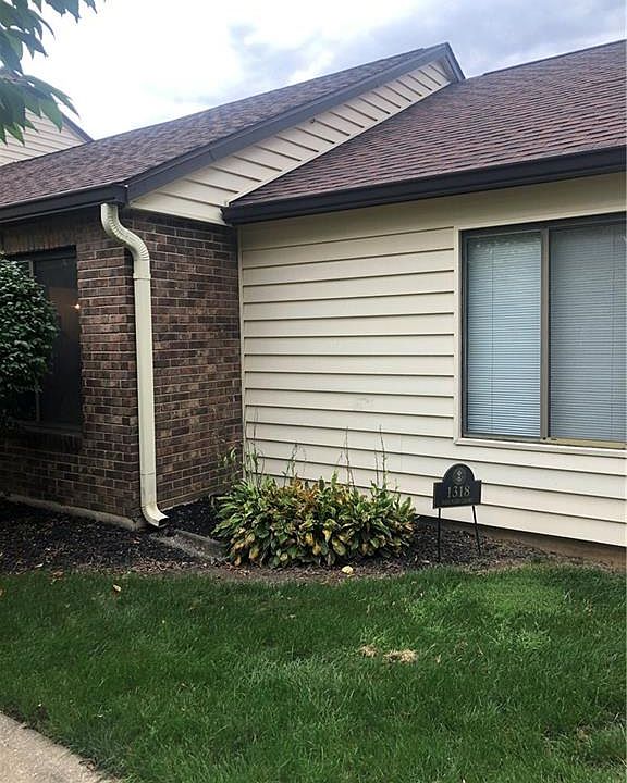 2nd image of 1318 Daventry Ct