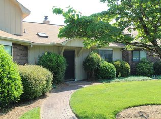 345 4th Ave NE, Hickory, NC 28601