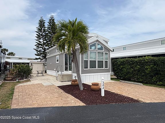 2nd image of 342 Carousel Ln