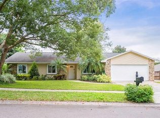 620 Arvern Dr, Altamonte Springs, FL 32701