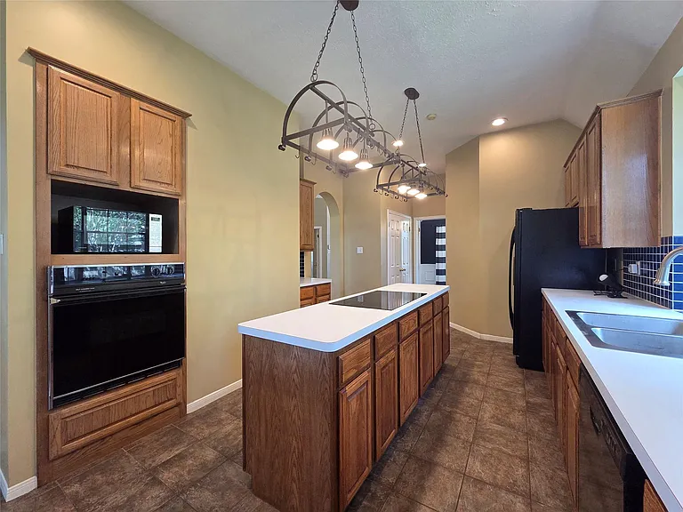 6903 Springcrest Ct — Photo 32
