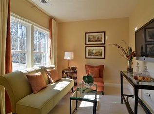 4092 Liberty Rd, Coopersburg, PA 18036