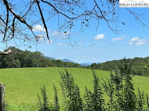Lot 4 Signature Ridge Road, Banner Elk, NC 28604