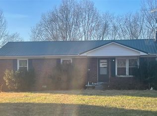 5996 Bucksville Rd, Auburn, KY 42206