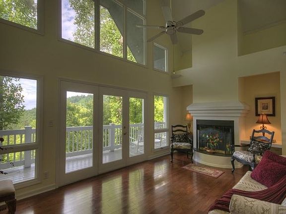 4th image of 44 Wild Magnolia Way
