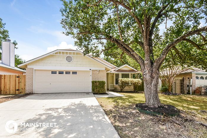 1st image of 819 Fern Meadow Dr