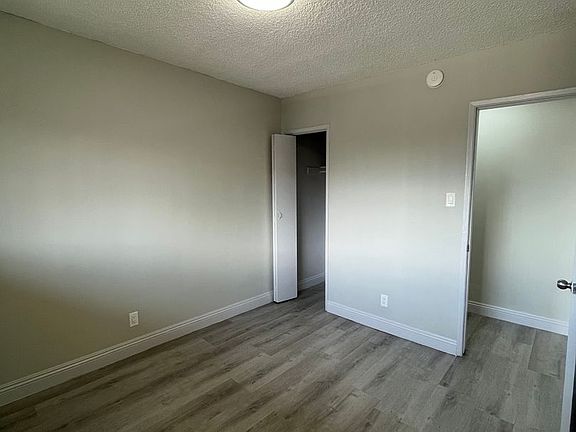 5th image of 3511 W 15th St APT 7