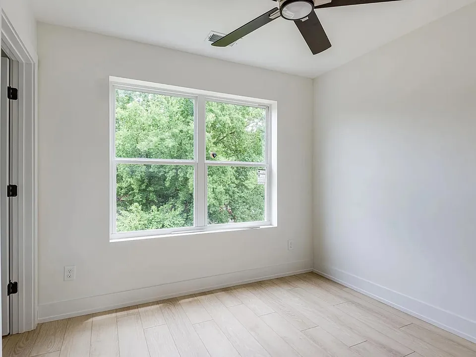 3628C Village Trl
