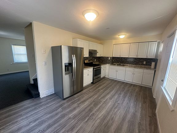 4th image of 216 Pearl Hbr #216