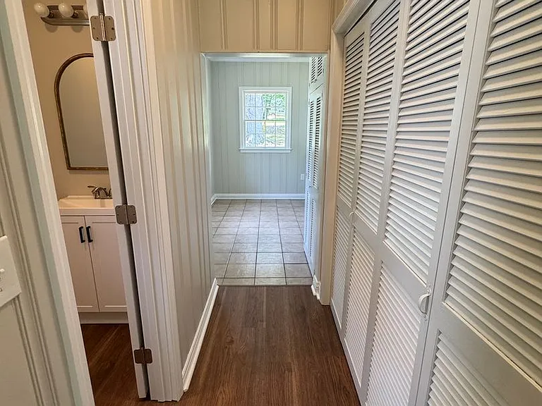 18 Blacks Bluff Rd SW — Photo 15