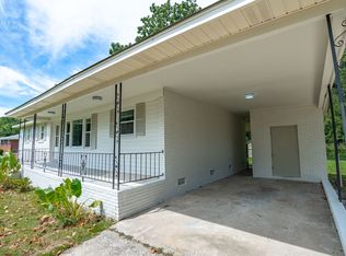 931 Delta Dr, Columbia, SC 29209