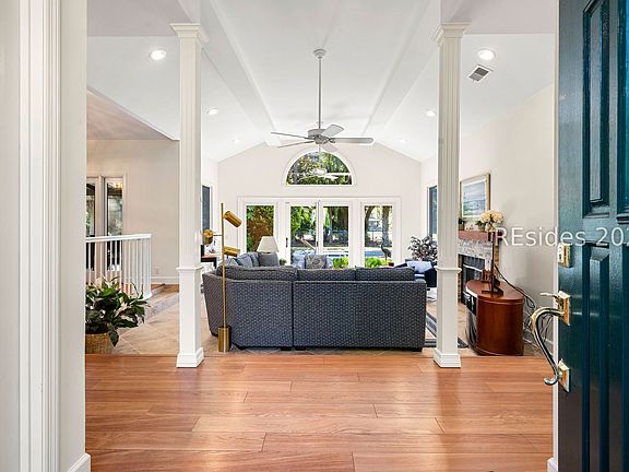 5th image of 61 Gloucester Rd