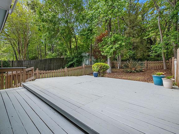 2nd image of 3007 Royal Palm Way